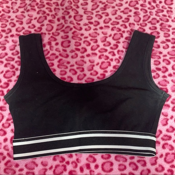 Kaotiko black womanist crop top - Picture 2 of 3